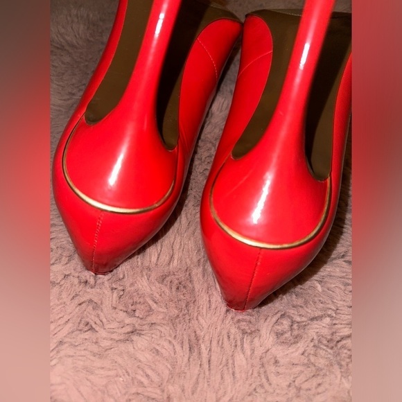 Lauren Ralph Lauren Bright red pointed toe stiletto heels 8.5 like new - Picture 14 of 16